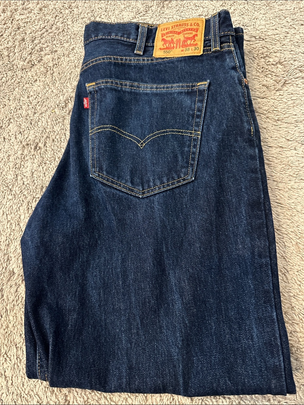 Levi’s 550 Relaxed Fit Men’s Jeans Vintage Tapered Leg Denim 38x30